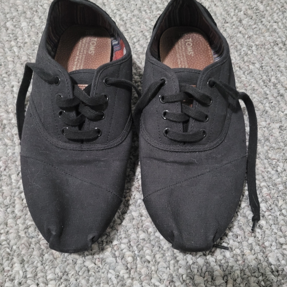 Tom's Black Shoes Men's Size 11